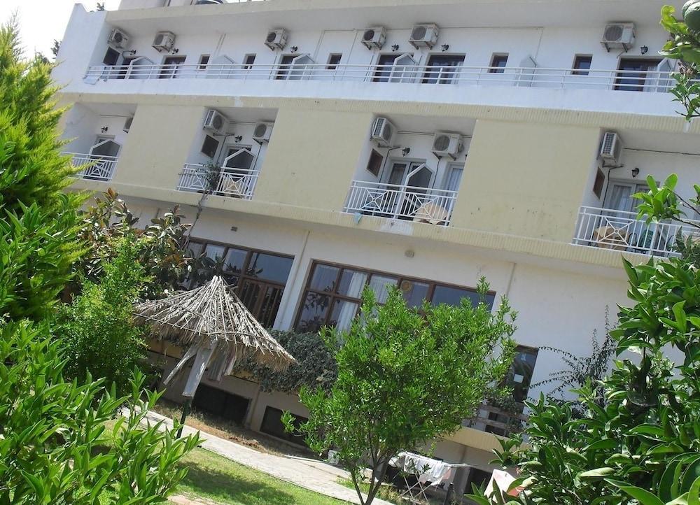 Armonia Hotel Сталіда Екстер'єр фото